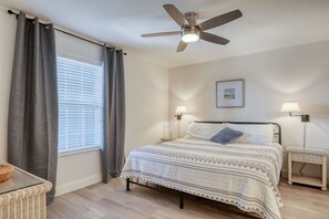 1 bedroom, iron/ironing board, free WiFi, bed sheets