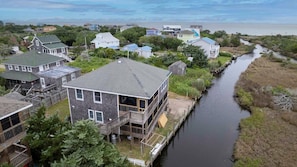 Exterior - Yeah Buoy - Ocracoke Island (Ocracoke)