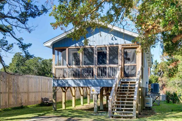 Exterior - Last Cast - Ocracoke Island (Ocracoke)