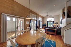 Interior - Morningside - Ocracoke Island (Ocracoke)