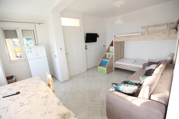 Departamento, balcón | Insonorización, wifi gratis y ropa de cama 
