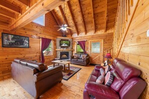 Flat-screen TV, fireplace - Near It all Too (Pigeon Forge)