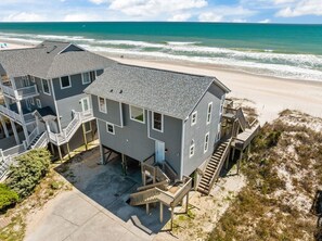 Exterior - 3BR Oceanfront House on Topsail Island - Sleeps 8 (North Topsail Beach)