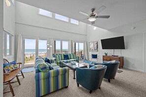Living area - Hyacinth -- Large Luxury Oceanfront Home, Hot Tub, Pool Access (North Topsail Beach)