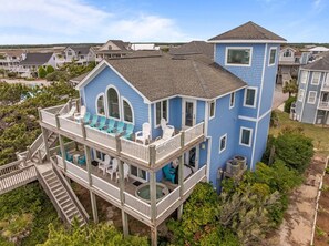 Exterior - Hyacinth -- Large Luxury Oceanfront Home, Hot Tub, Pool Access (North Topsail Beach)