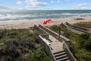 Beach - Sunny Side Up - 5BR Ocean View House in North Topsail Beach - Sleeps 17 (North Topsail Beach)