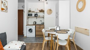 Ảnh chưa phân loại, 4 trong số 24 ảnh, nút