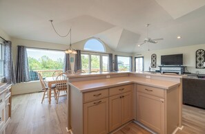 Interior - C7809 Time to Chill. Corolla, Oceanside, Whalehead, Private Pool, Views! (Corolla)