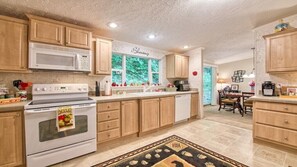 Fridge, microwave, dishwasher, coffee/tea maker - Dogwood House - 3 bedrooms, 2 baths, Hi Speed Internet, Covered Porch (Maggie Valley)
