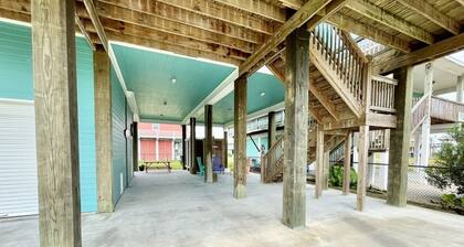 THIS IS WHAT I LIKE - You'll like it too! Super cute, close to beach, 3 bdrm
