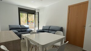Dining - Apto vacacional Lucena del Cid  BAJO B REF 047 (Lucena del Cid)