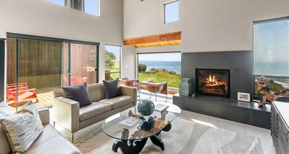 Beautifully appointed ocean front property with front row seats