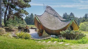 Exterior - Sea Walk Retreat | Front-Row Whale Watching Condo (Sea Ranch)