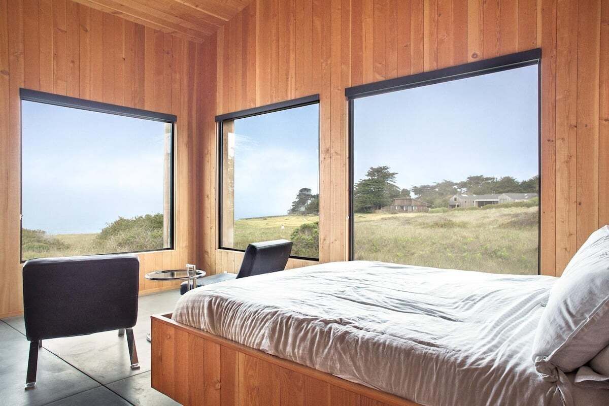 Wi-Fi de cortesia, roupa de cama