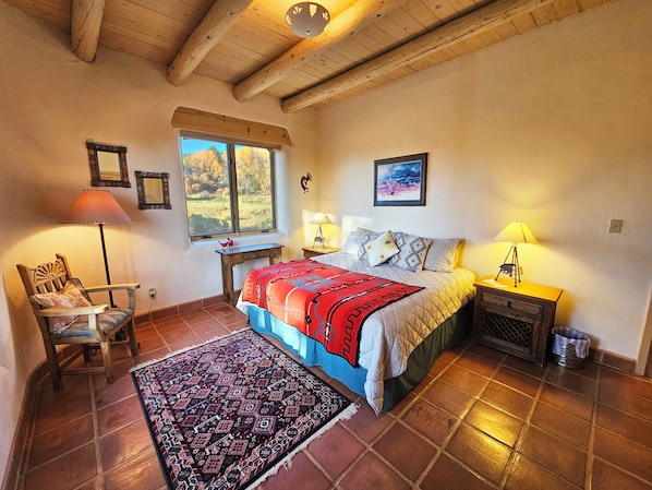 4 bedrooms, free WiFi, bed sheets