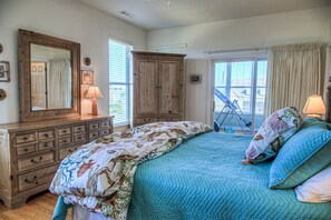 6 habitaciones, tabla de planchar con plancha, wifi y ropa de cama 