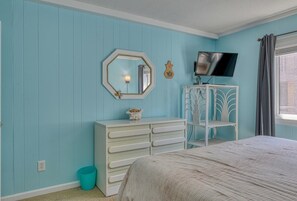 2 bedrooms, free WiFi, bed sheets - Sea Oaks 201 - Two Bedroom, Two Bath Ocean View Condo (Garden City Beach)