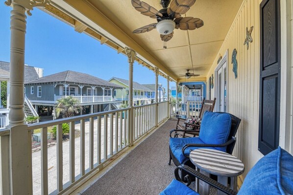 Terrace/patio - Inlet Summer in Summer House Community (Garden City Beach)