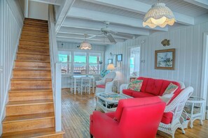 Fernseher, DVD-Player