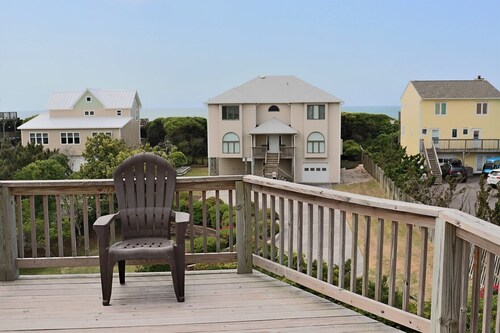 Spacious 5-BR Beach Getaway with Ocean Views in the Heart of Emerald Isle