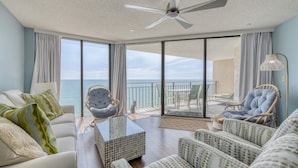 Unclassified image, 4 of 40, button - Quality, Clean Oceanfront Condo with Incredible Views (Garden City Beach)