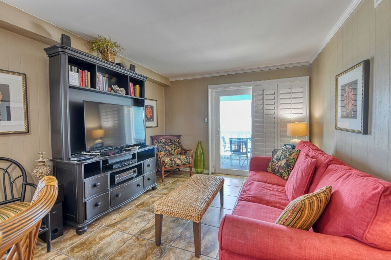 Beach House 317, Ocean Front Condo With Pool On North Waccamaw Drive - Garden City, SC