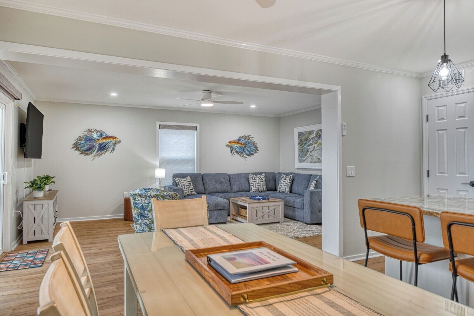 Compass Rose 12 -Three Bedroom, Two Bath Oceanfront Condo - Murrells Inlet, SC