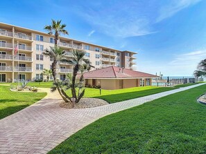 Exterior - 1st Floor Oceanview of No Drive Beach! (New Smyrna Beach)