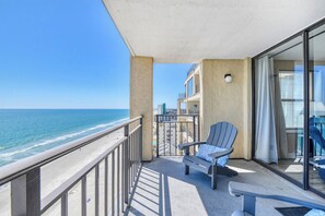 Property grounds - Surfmaster 1009 - One-bedroom, one-and-a-half-bath oceanfront cond (Garden City Beach)