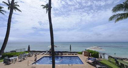 Top Floor! Direct Ocean View! Vaulted Ceilings! Winter Spec! #218