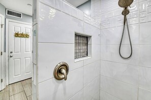 Shower, towels