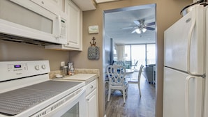 Unclassified image, 2 of 31, button - Surfmaster 606 - One Bedroom, One 1/2 Bath Oceanfront Condo (Garden City)
