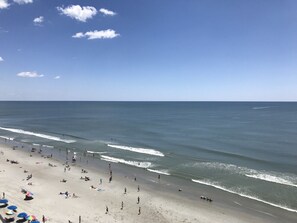 On the beach - Immaculate, flawless two bedroom condo (Murrells Inlet)