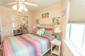 3 bedrooms, WiFi, bed sheets - Beautiful Ocean Front 3 Bedroom Condo (Murrells Inlet)