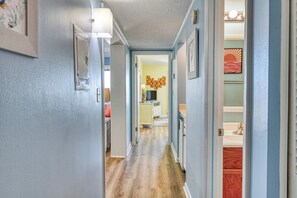 3 habitaciones, tabla de planchar con plancha y wifi gratis 
