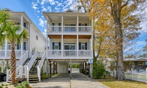 Exterior - Z's Retreat - Four-bedroom, Three & 1/2 Bath Duplex with Private Pool (Garden City Beach)