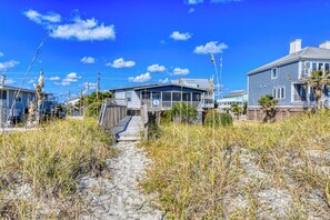 Exterior - Sanderling - Quaint Oceanfront Four Bedroom, Two Bath Home in GCB (Garden City Beach)