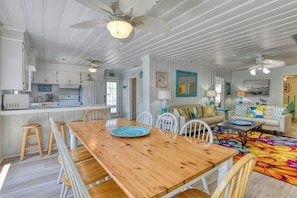 Dining - Charming Coastal - 5 Bedroom, 4 Bath Beach House with Private Pool (Garden City Beach)