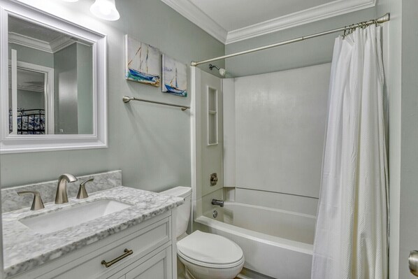 Shower, towels