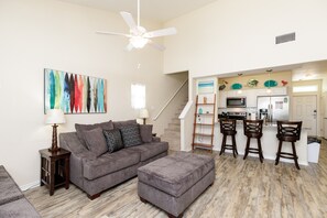 Smart TV, DVD player