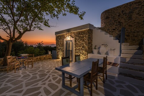 The Aegean blue country house Old Milos