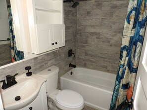 Bathroom - Duneside III 304, Oceanfront Condo close to Garden City Pier (Garden City Beach)
