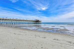 On the beach - Duneside III 304, Oceanfront Condo close to Garden City Pier (Garden City Beach)