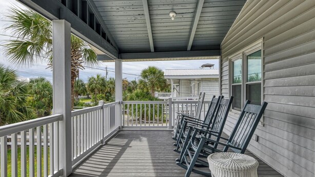 Property grounds - La Haina Channel front home (Garden City Beach)