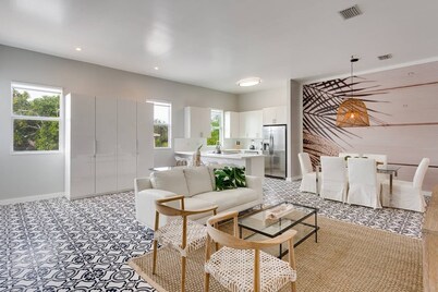 Casa Grande - Second Floor