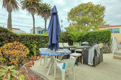321 San Luis Avenue: 2  BR, 1  BA Duplex in Pismo Beach, Sleeps 4