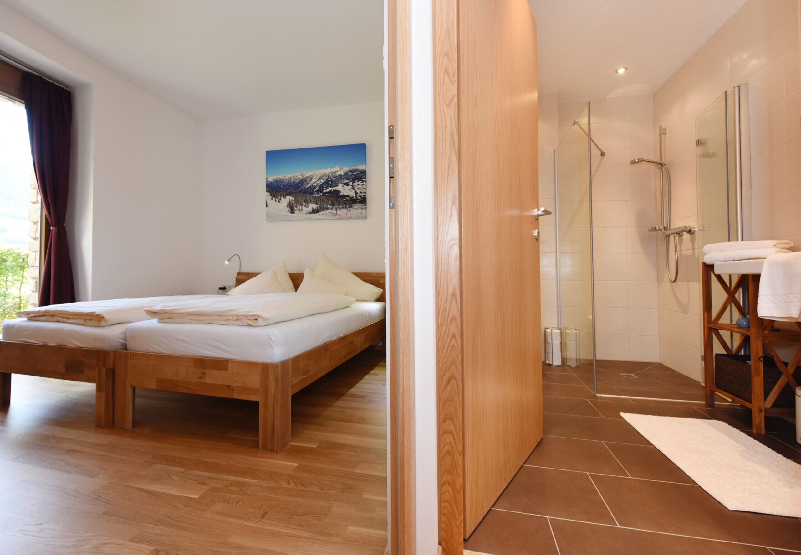 2 Schlafzimmer, Bügeleisen/Bügelbrett, kostenloses WLAN