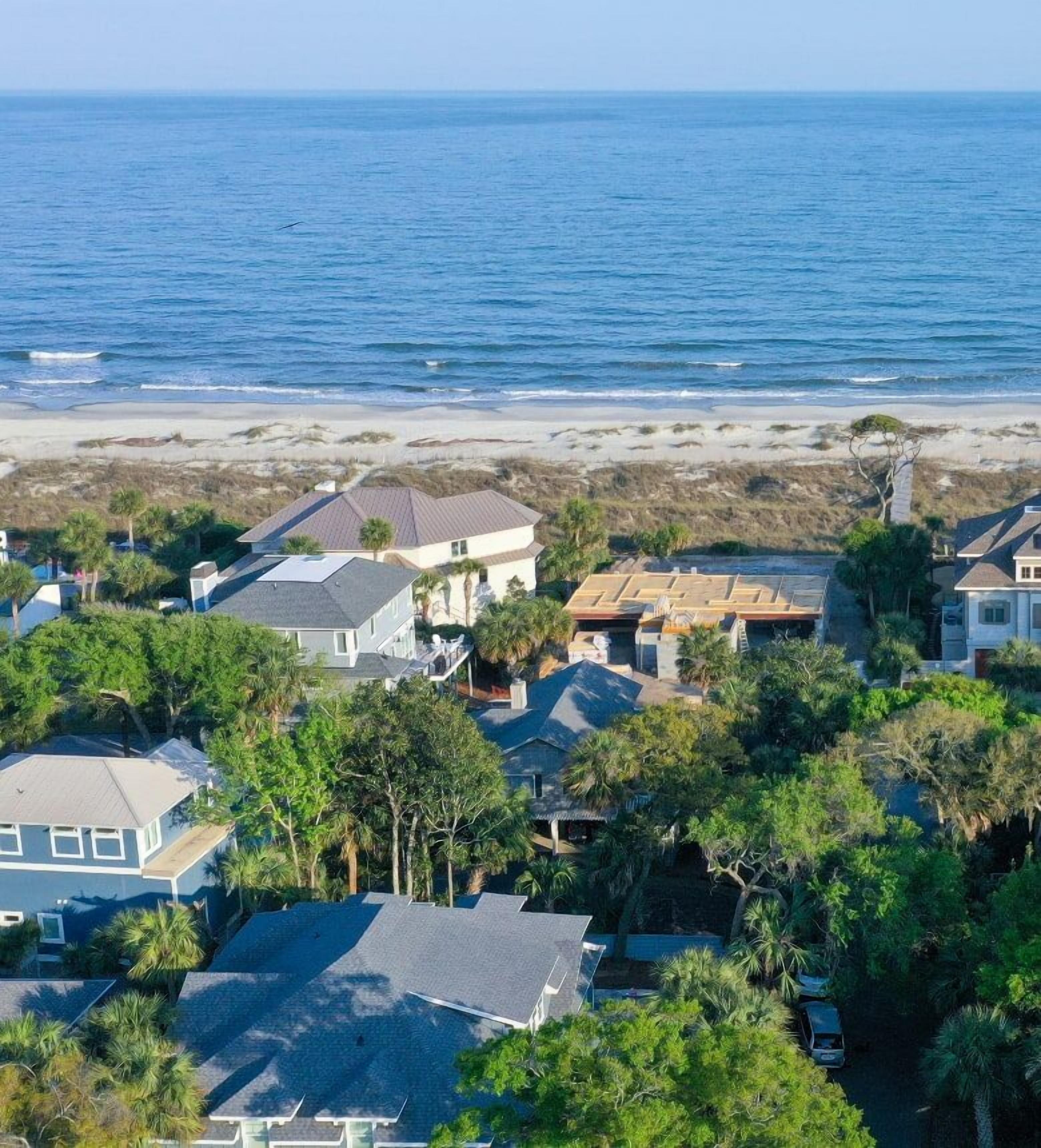 Private Direct Beach Access Home| Quiet Street