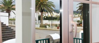 Sea and Sun Villa (Ground Floor)