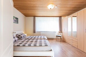 2 bedrooms, iron/ironing board, travel crib, WiFi